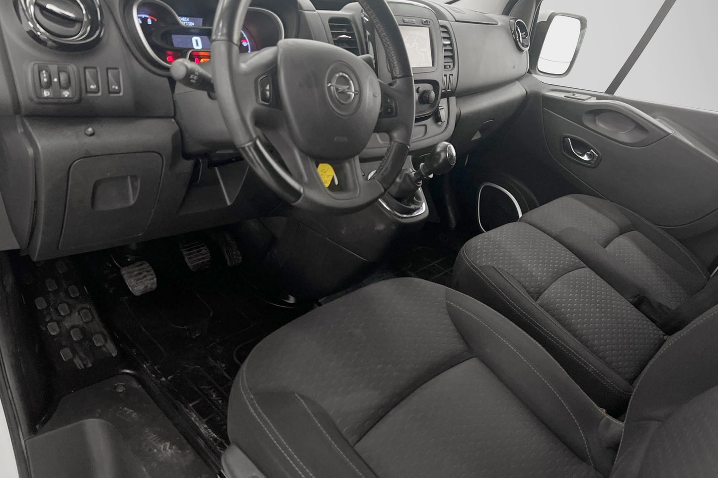 Opel Vivaro L2 1.6CDTI Värmare Dragkrok PDC 1-Ägare Moms