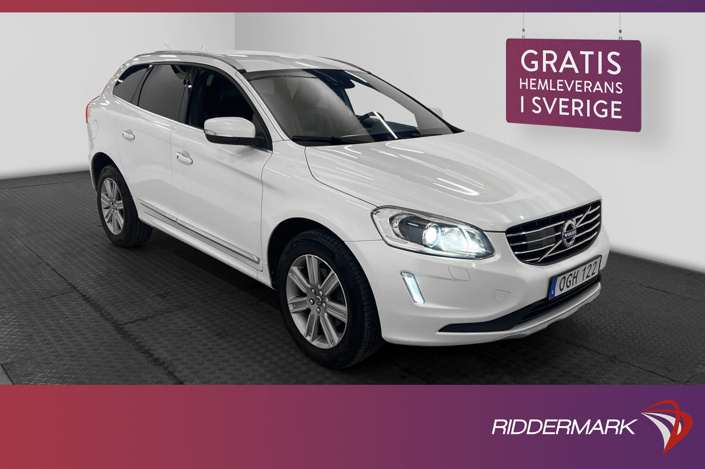 Volvo XC60 D4 AWD 190 hk Summum Skinn P-värmare BLIS Keyless