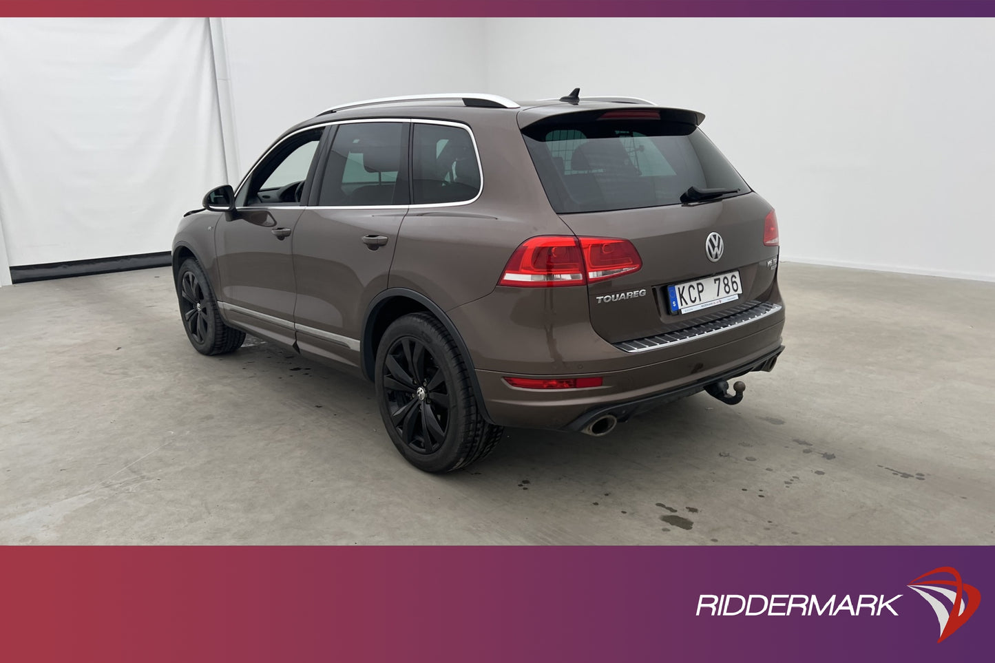 Volkswagen Touareg V6 4M 245hk R-Line Värmare 360° Navi Drag