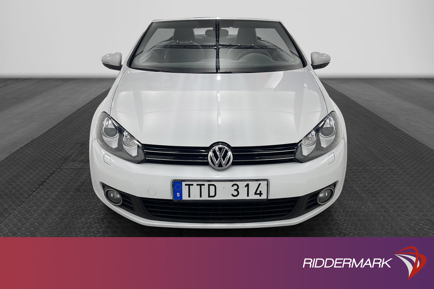 Volkswagen Golf Cabriolet 160hk Premium pkt Sportstolar