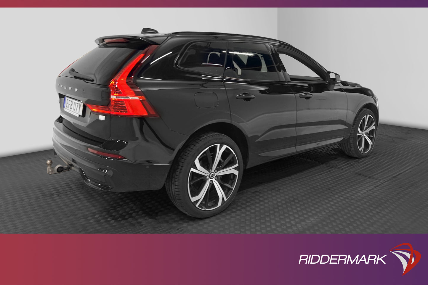 Volvo XC60 T6 Recharge AWD 397hk Pano VOC 360 B&W Drag MOMS