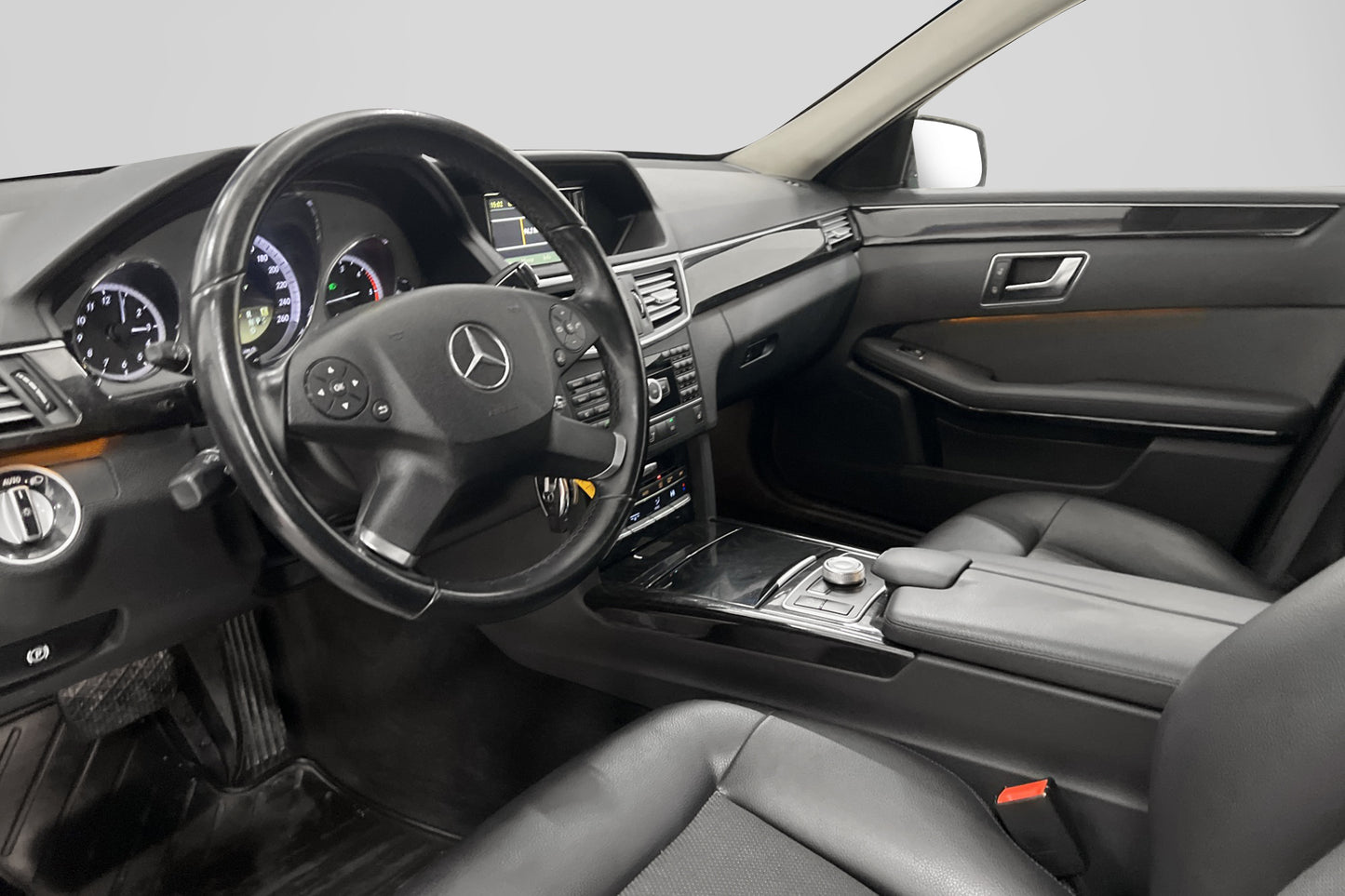 Mercedes-Benz E 220 CDI Avantgarde Drag Navigation 170hk