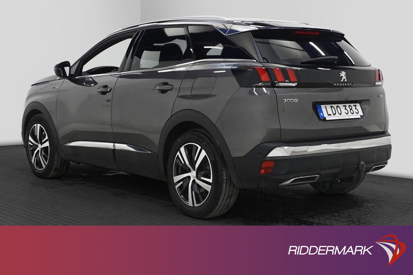 Peugeot 3008 GT HYBRID 1.6  EAT 225hk Allure Navi Carplay