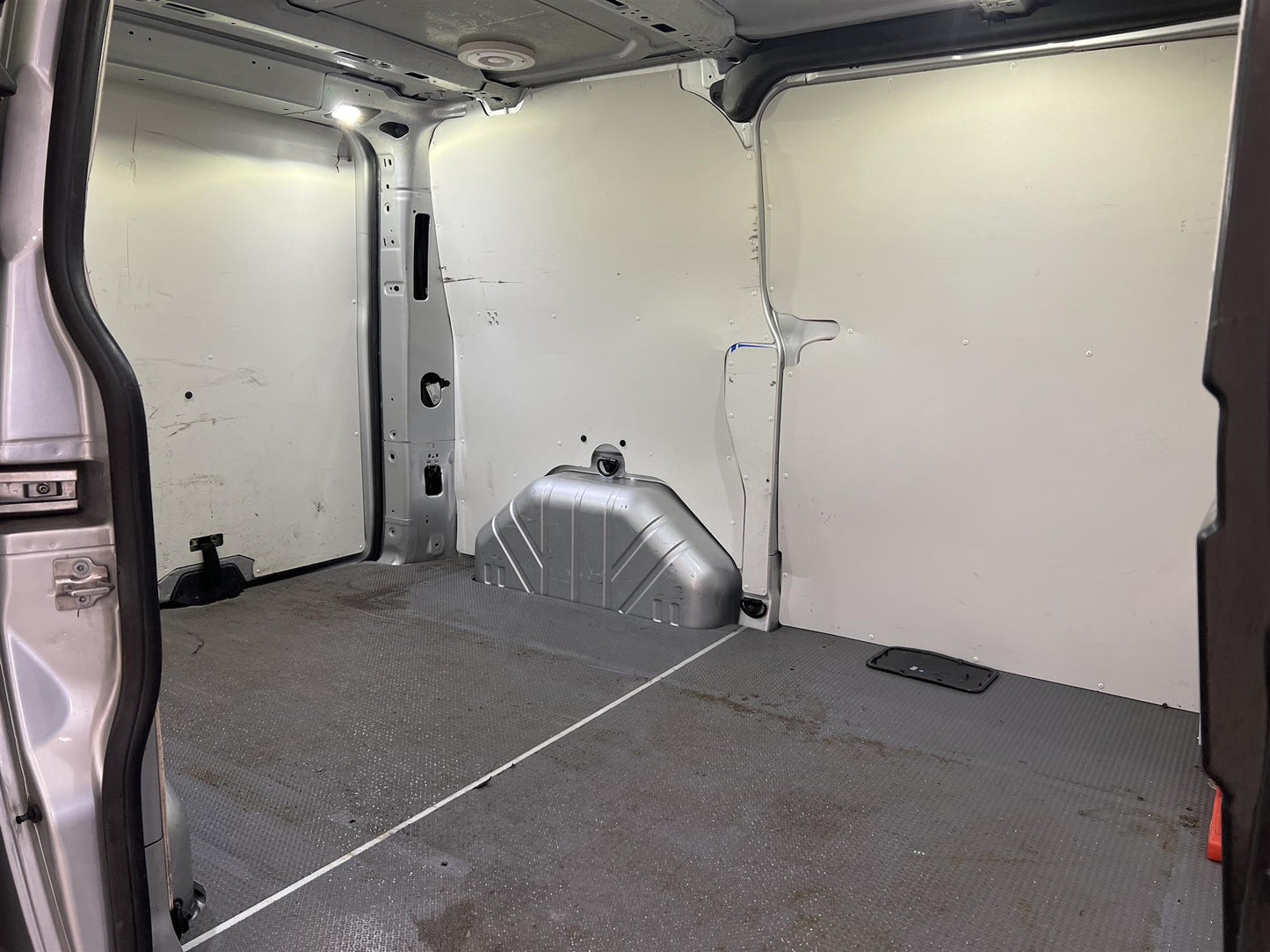 Ford Transit Custom 2.2 Värmare 3-sits Drag Värme i skåp