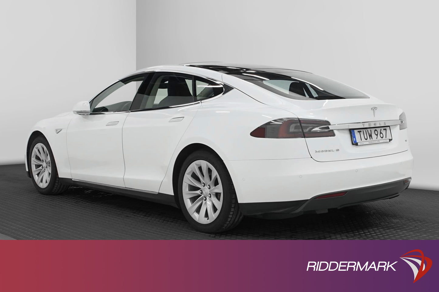 Tesla Model S 70 320hk Pano Navi B-Kamera Svensksåld