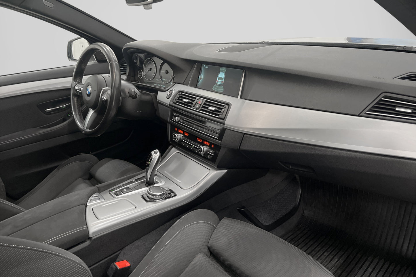 BMW 520d  xDrive M Sport D-värm H/K Pano Navi Drag