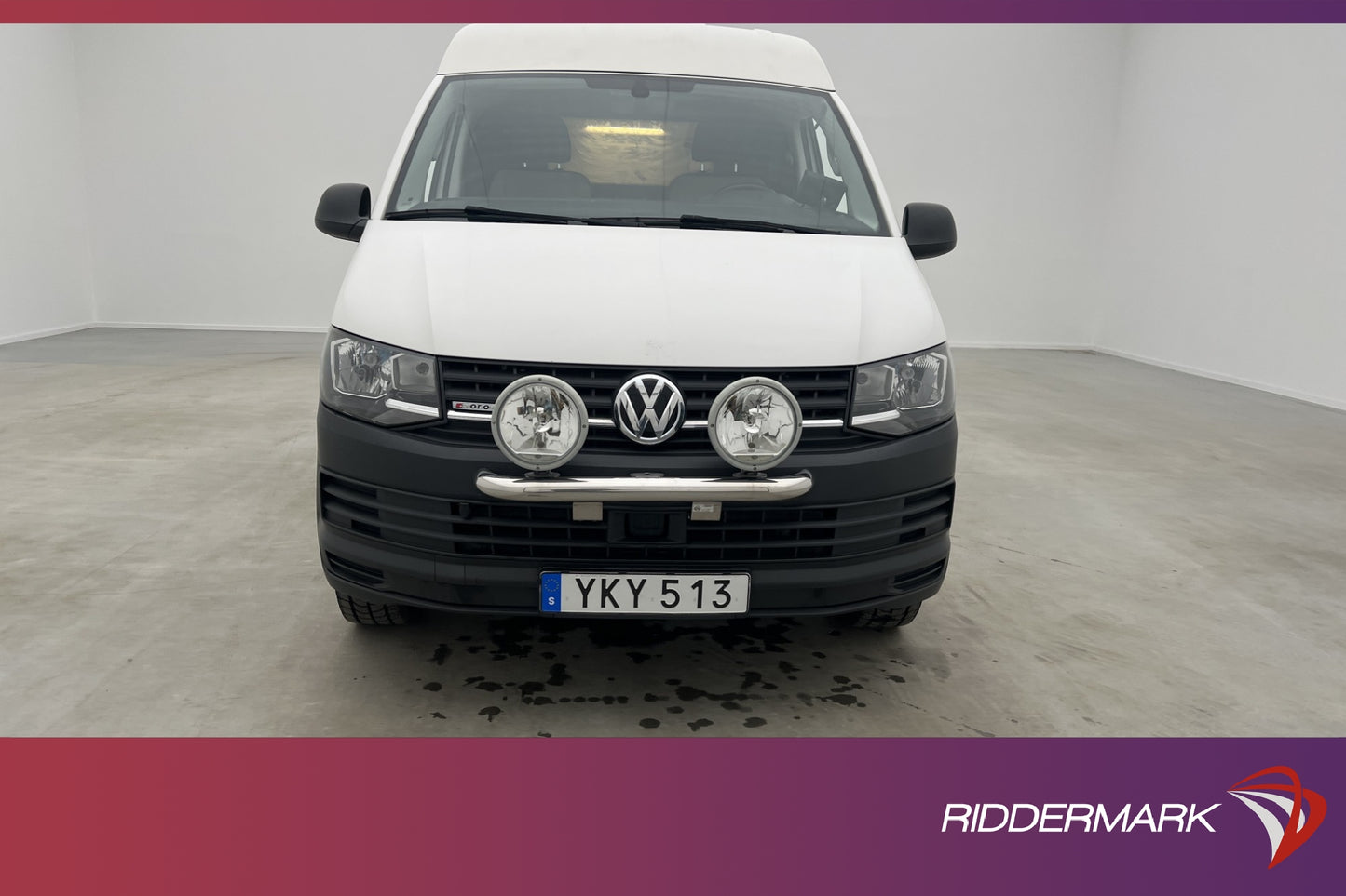 Volkswagen Transporter L2H2 2.0TDI 4M Värmare Drag Moms