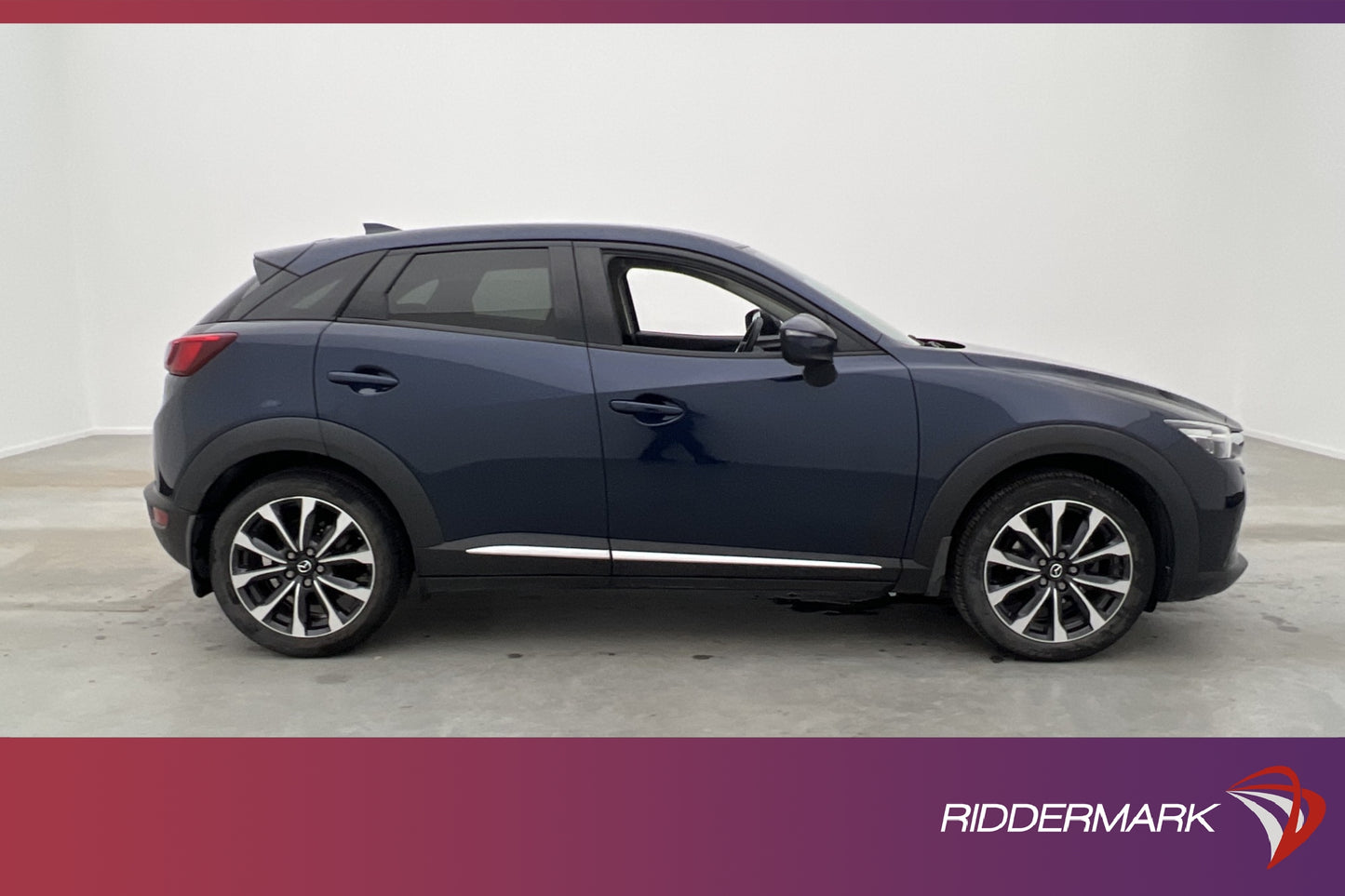 Mazda CX-3 2.0 150hk AWD Optimum BOSE M-Värmare HUD Skinn