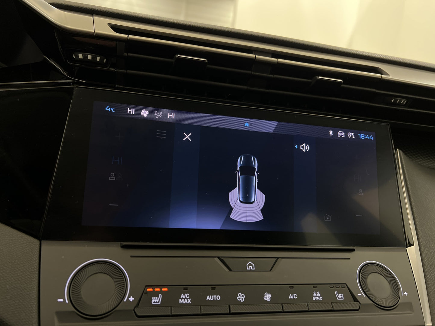 Peugeot 308 1.2 PureTech 130hk Active Cockpit CarPlay Moms