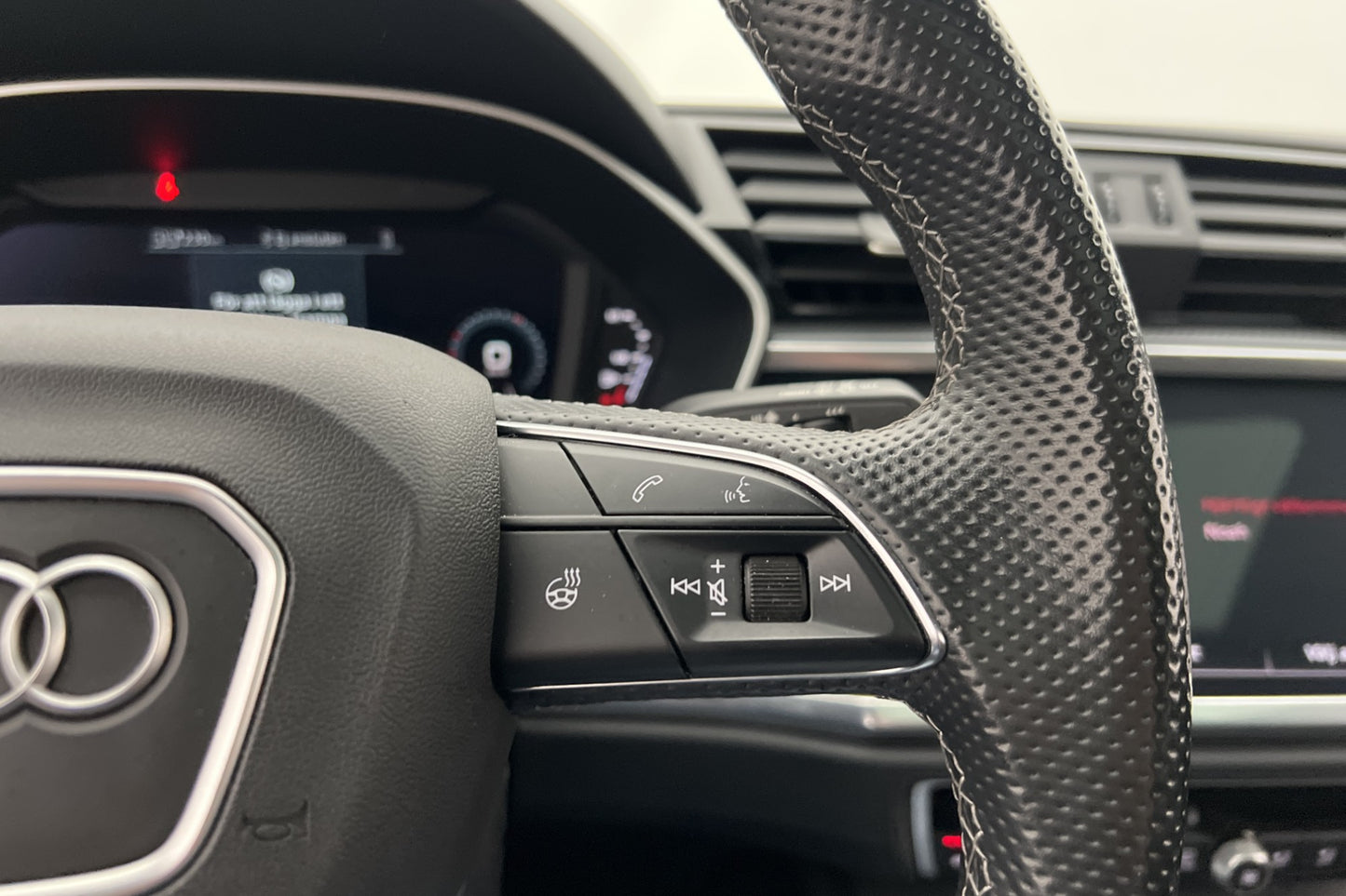 Audi Q3 Sportback 45 TFSI e S-Line Pano SONOS Matrix Cockpit