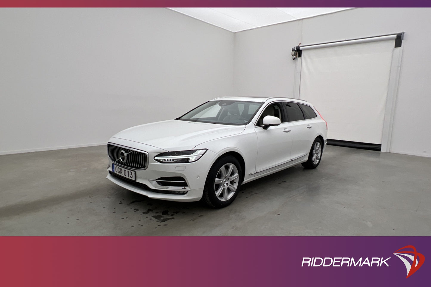 Volvo V90 D4 190hk Inscription Pano HuD 360 Kamera BLIS