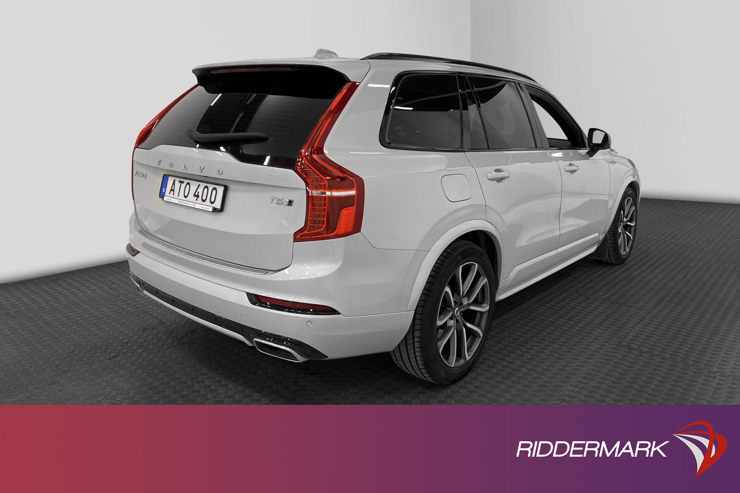 Volvo XC90 T5 AWD 250hk R-Design 7-Sits VOC Pano HUD 360°