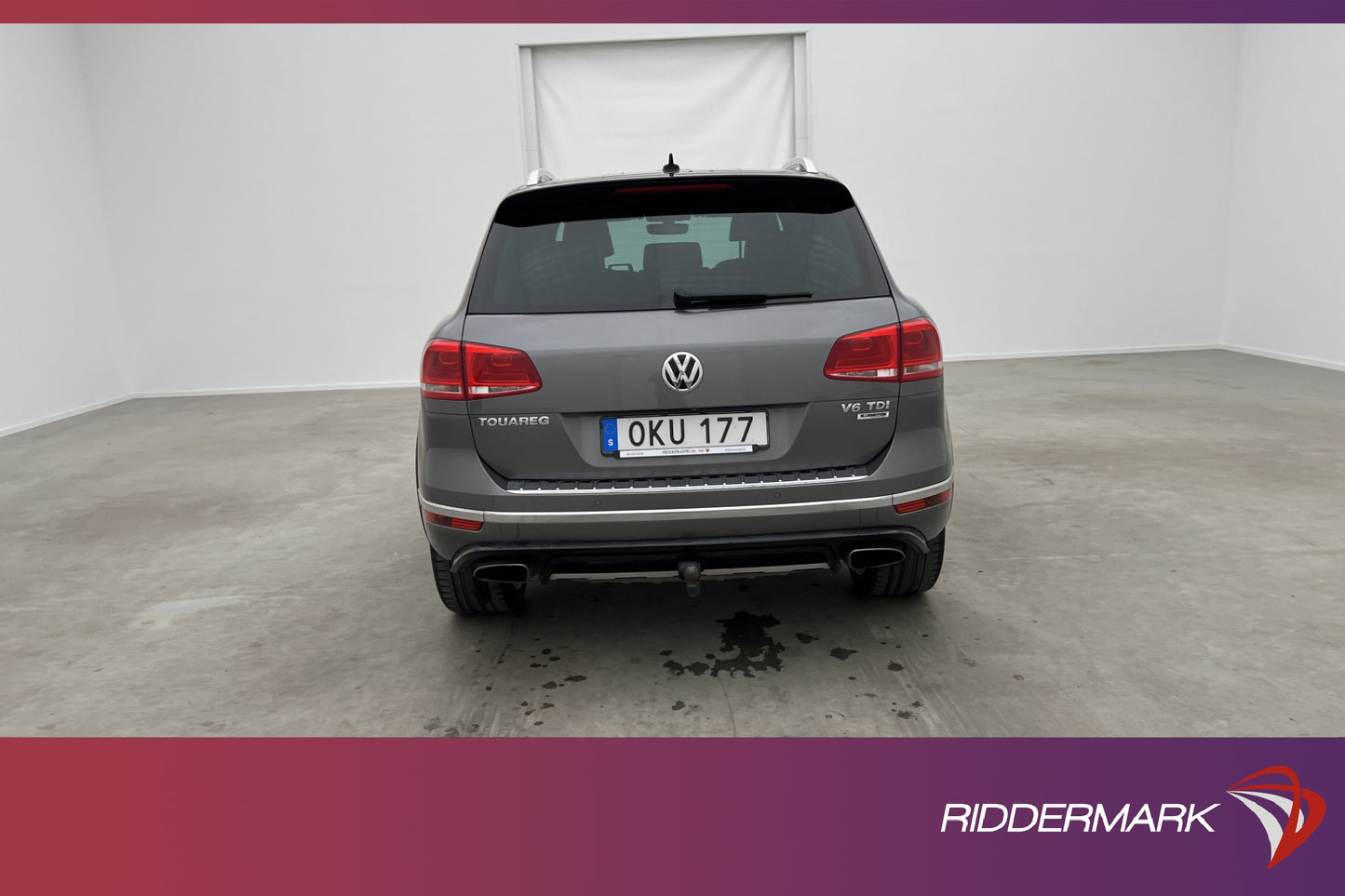 Volkswagen Touareg 3.0 V6 4M 204hk R-Line Kamera Skinn Drag