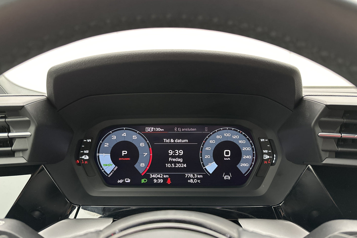 Audi A3 SB 45 TFSI e 245hk S-Line Cockpit Sensorer Adaptiv