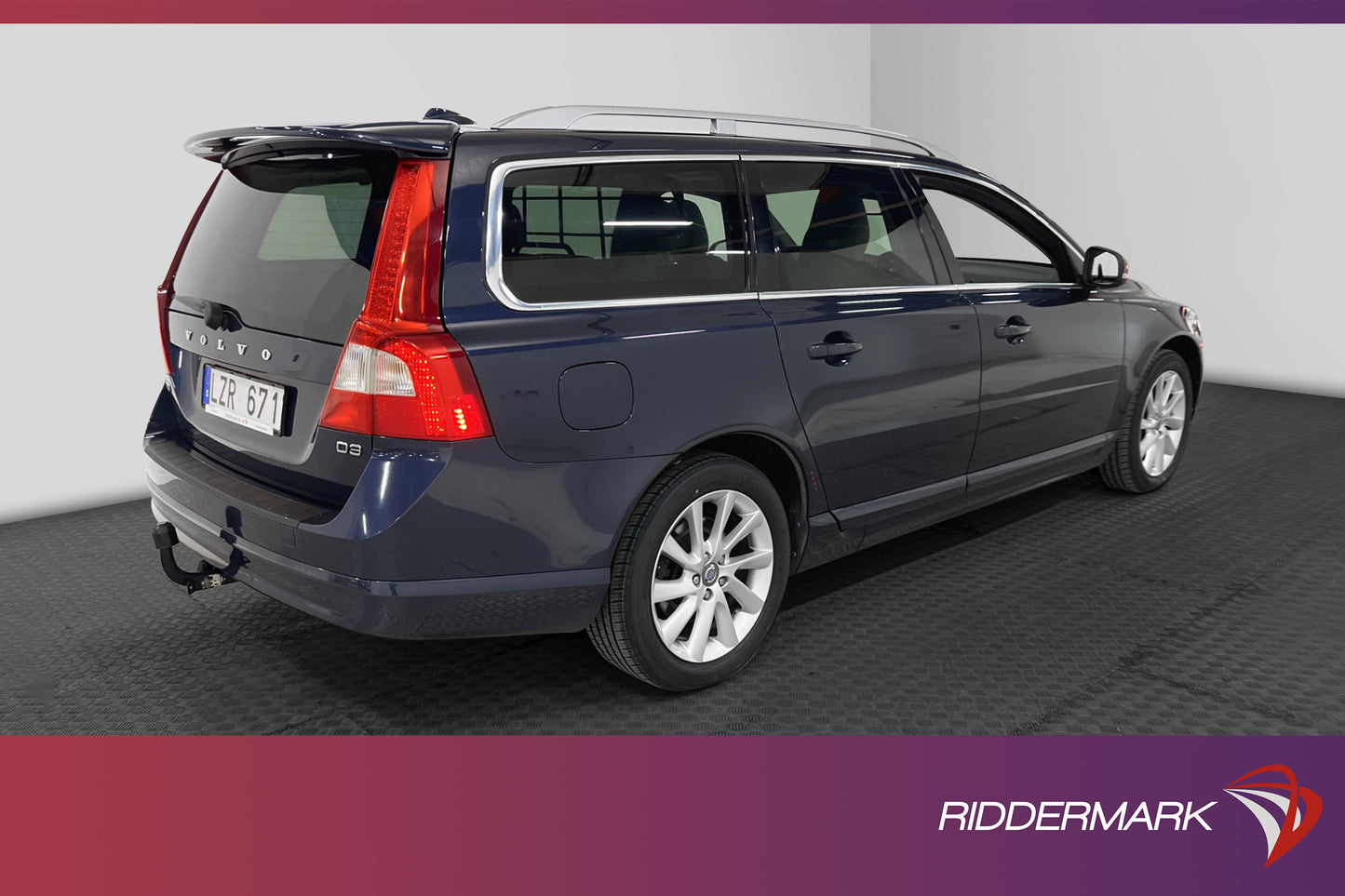 Volvo V70 D3 Summum D-Värmare Taklucka VOC Skinn Dragkrok