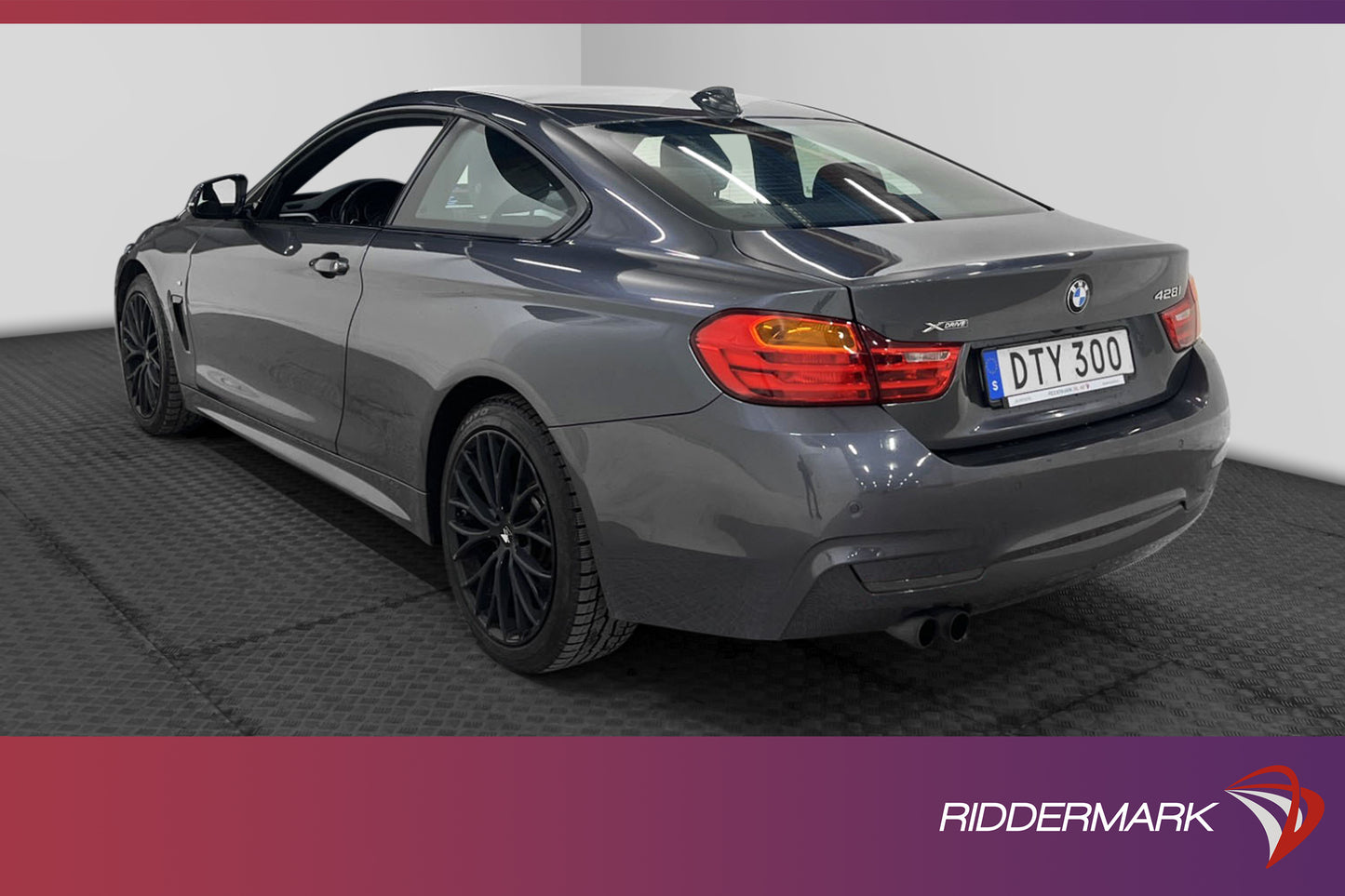 BMW 428i xDrive 245hk M Sport Navi B-kamera Drag