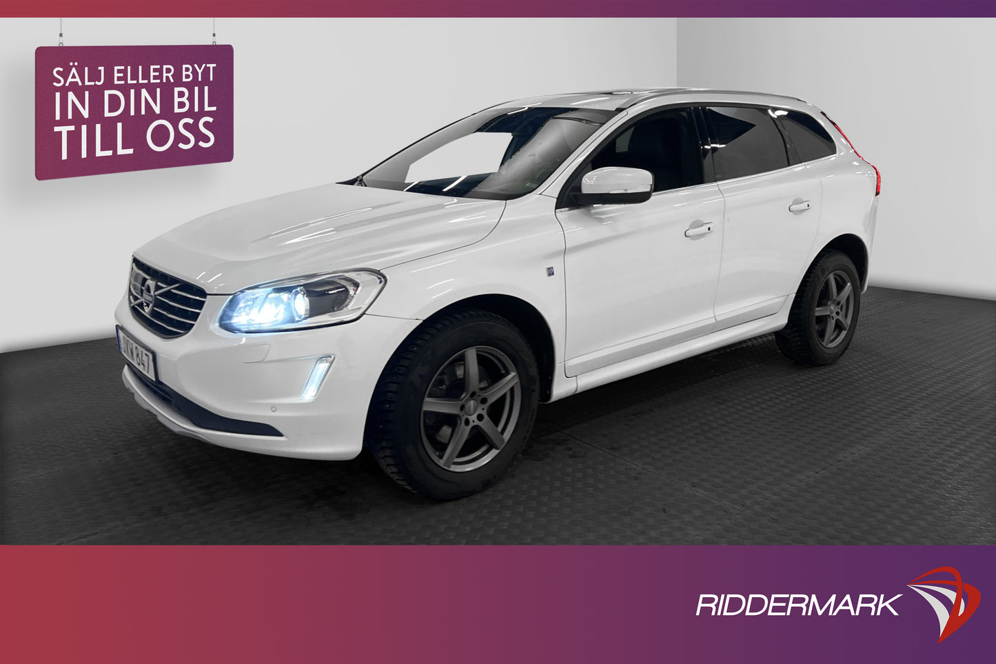 Volvo XC60 D4 AWD Momentum Ocean Race D-värm VOC Navi Pano