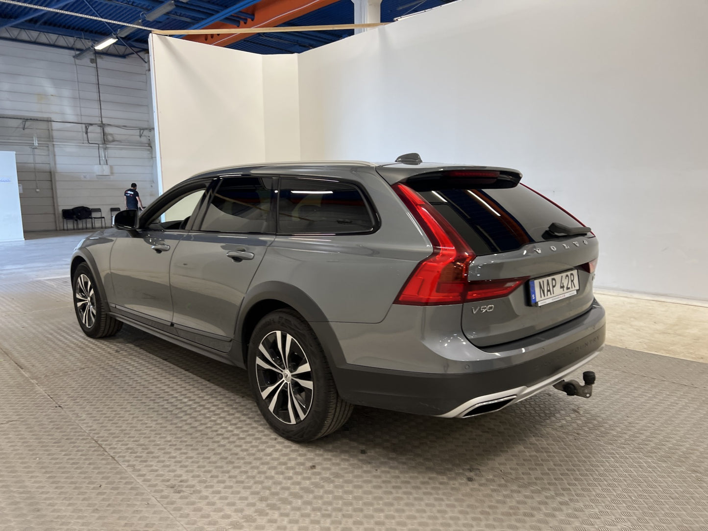 Volvo V90 Cross Country D4 AWD D-Värm VOC Skinn HUD 360° GPS