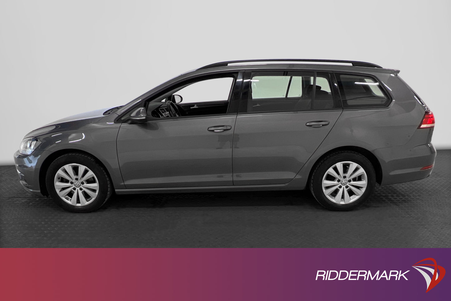 Volkswagen Golf Variant 1.0 TSI DSG 110hk P-sensorer 2-Bruk