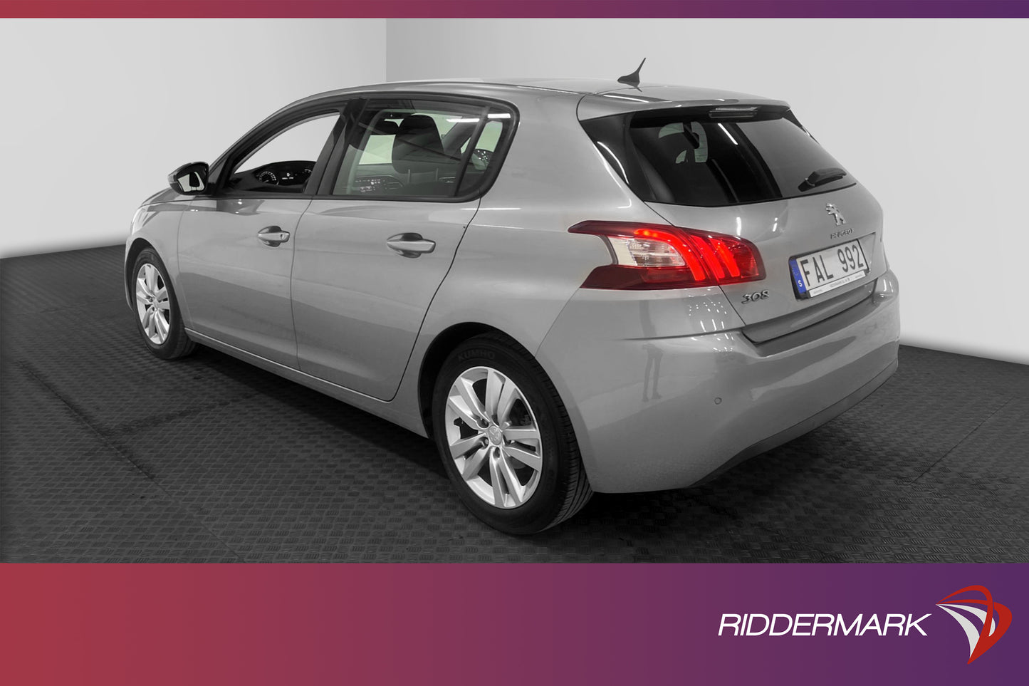 Peugeot 308 1.6 THP 125hk Active Pano Navi Sensorer Välserv