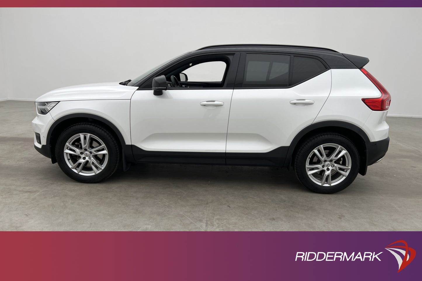 Volvo XC40 T5 AWD R-Design VOC Pano H/K 360° Navi BLIS Drag