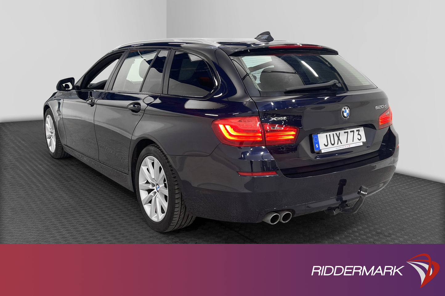 BMW 520 d xDrive Touring 190hk Navi Drag Skinn Sensorer