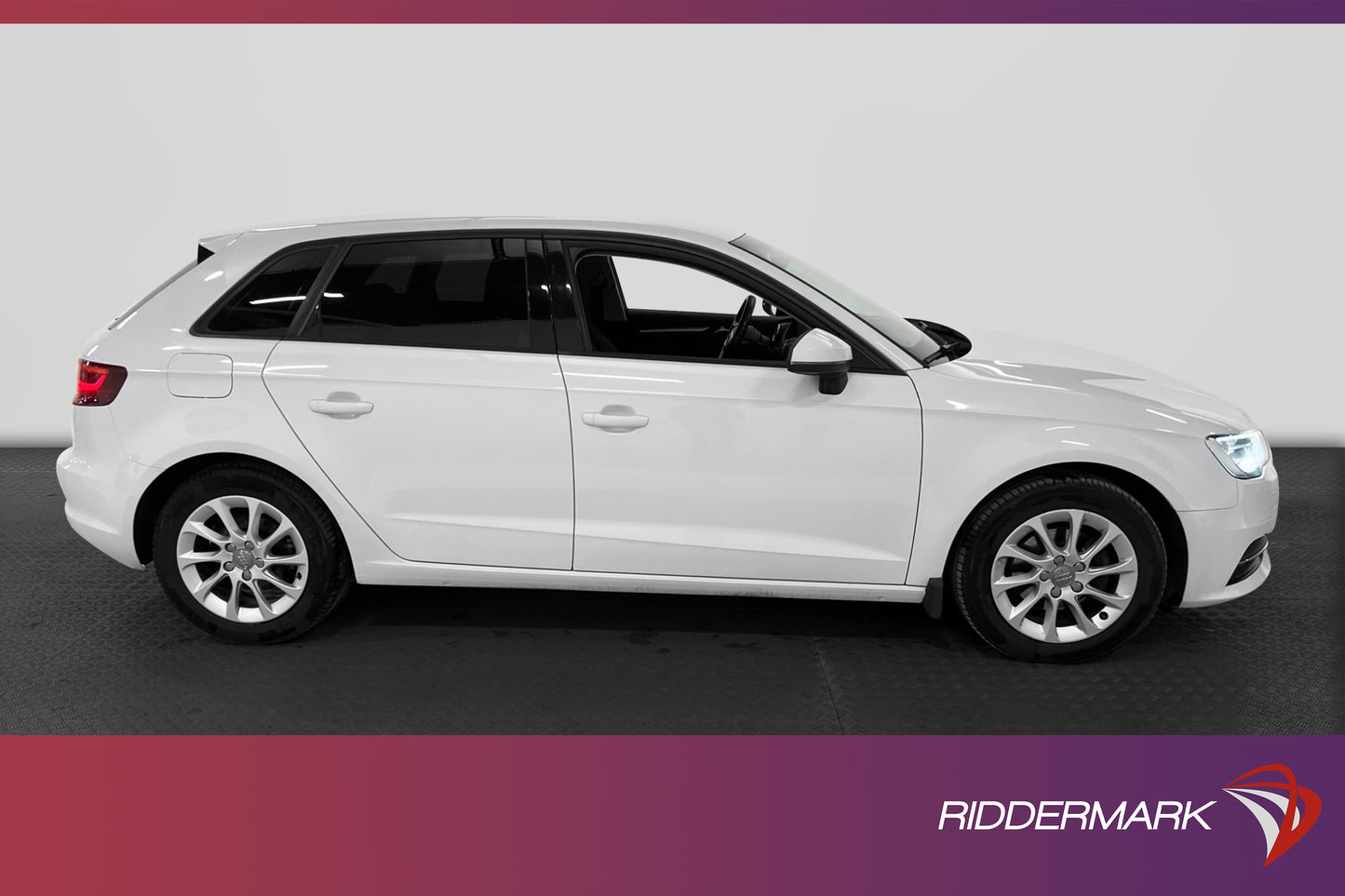 Audi A3 Sportback 2.0 TDI 150hk P-sensor M-Värmare Dragkrok