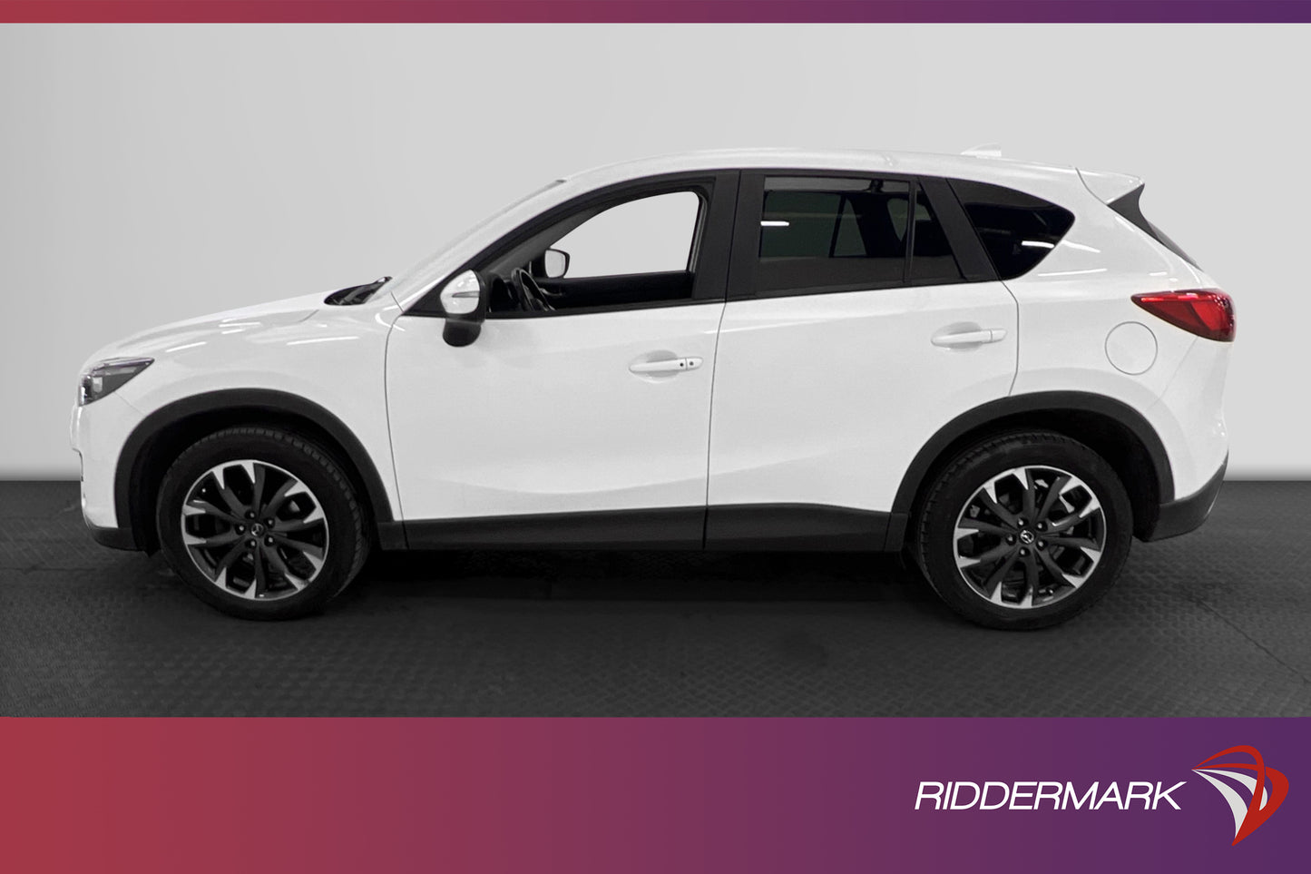 Mazda CX-5 2.2 AWD 175hk Optimum B-kamera Skinn Drag BOSE