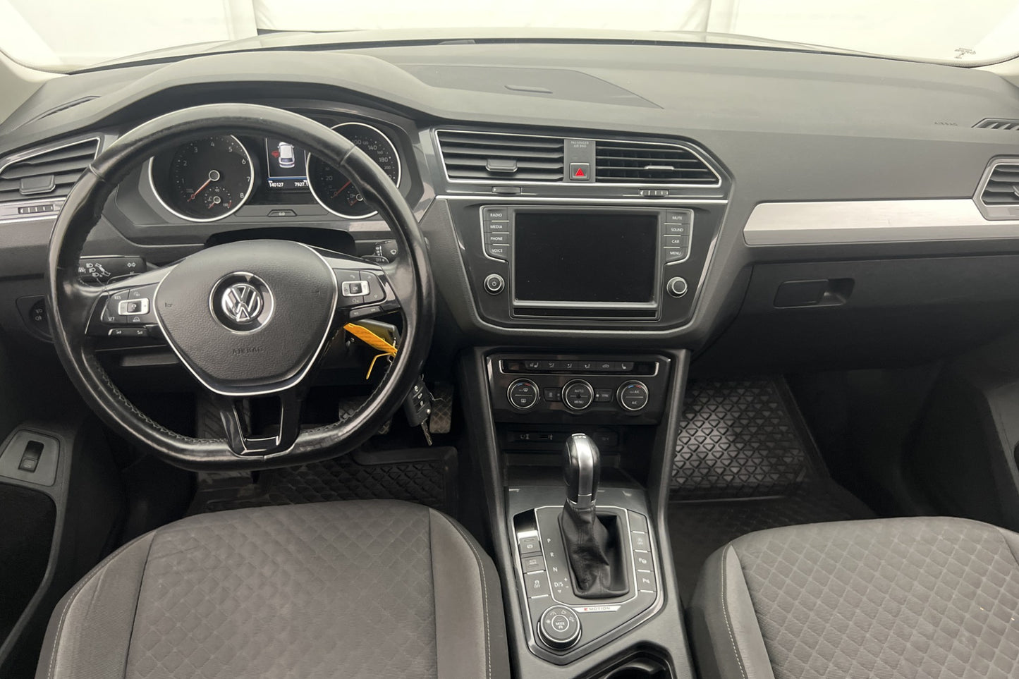 Volkswagen Tiguan 1.4 TSI 4M 150hk Executive P-Värm B-Kamera