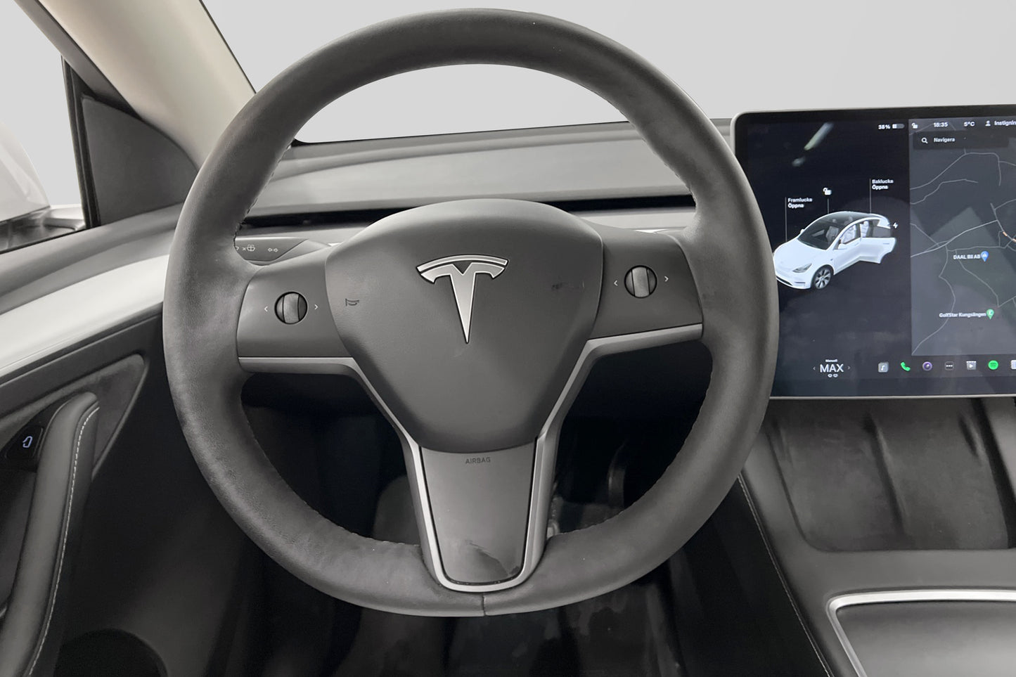 Tesla Model Y Long Range AWD 345hk Ljus interiör Dragkrok