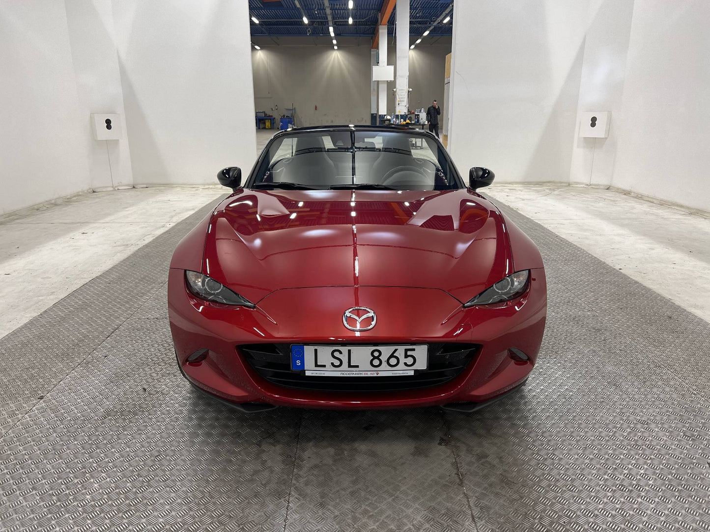 Mazda MX-5 2.0 SKYACTIV-G 160hk 1 Ägare Lågmil Nyservad