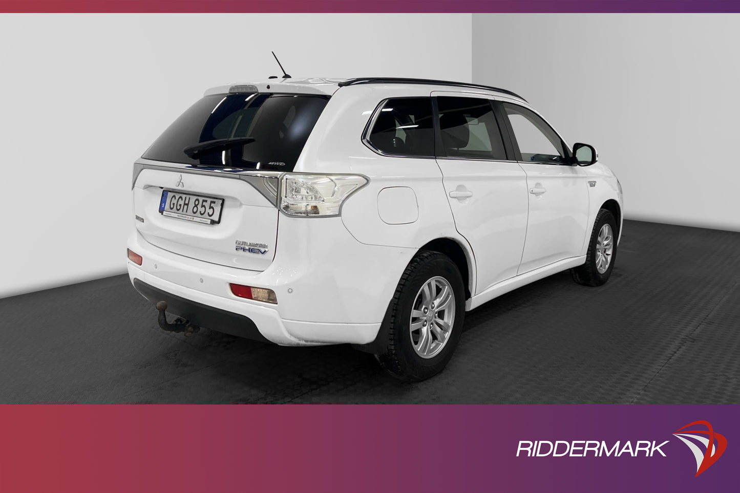 Mitsubishi Outlander P-HEV 2.0 Hybrid 4WD Business B-kam GPS