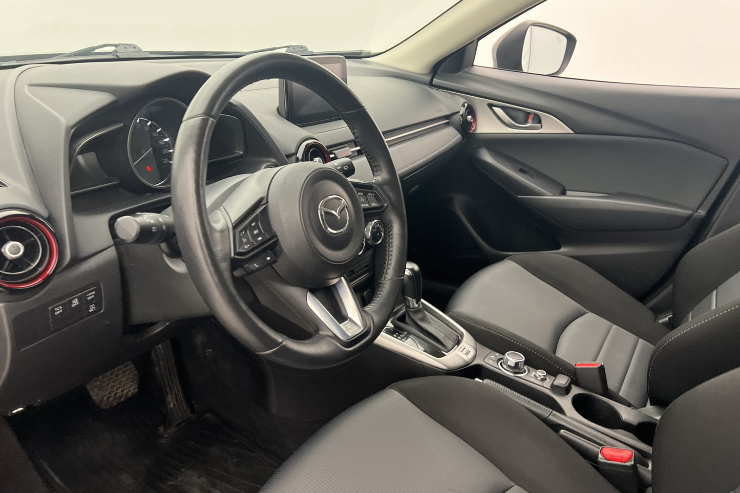 Mazda CX-3 2.0 SKYACTIV-G 120hk Vision Navi Rattvärme