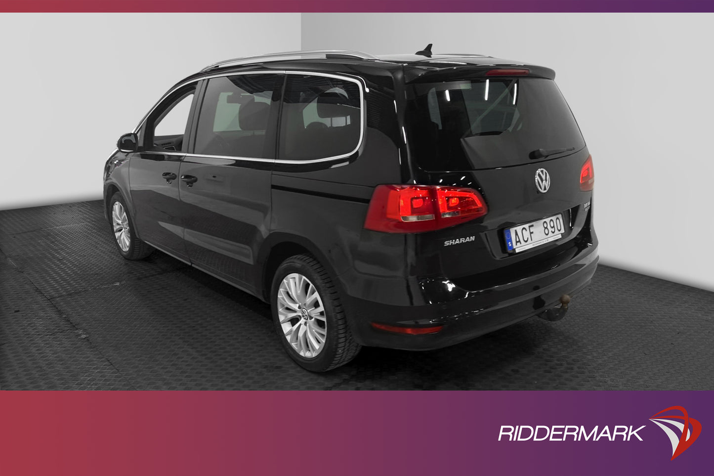 Volkswagen Sharan 2.0 TDI 140hk 7-sits Pano Värm Navi B-Kam