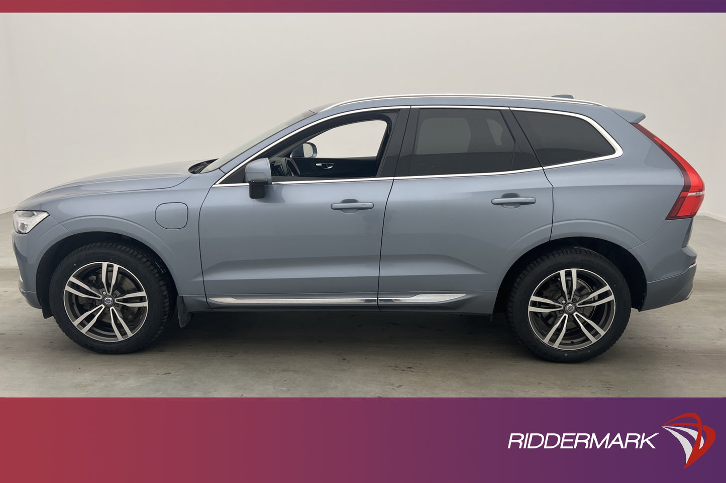 Volvo XC60 T8 AWD Inscription VOC Pano HUD Kamera Navi Drag