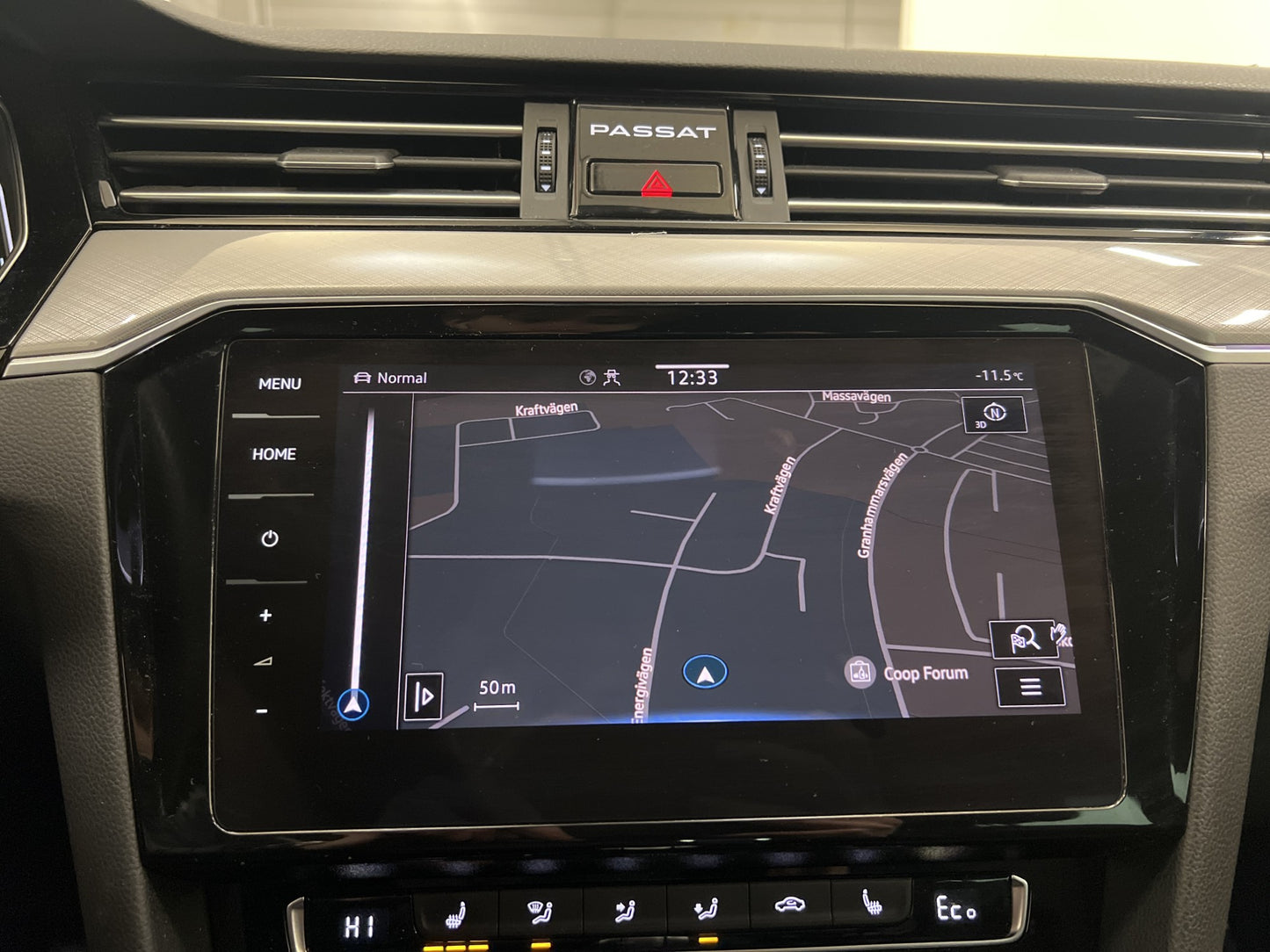 Volkswagen Passat GTE 218hk Executive Cockpit Navi Drag MOMS