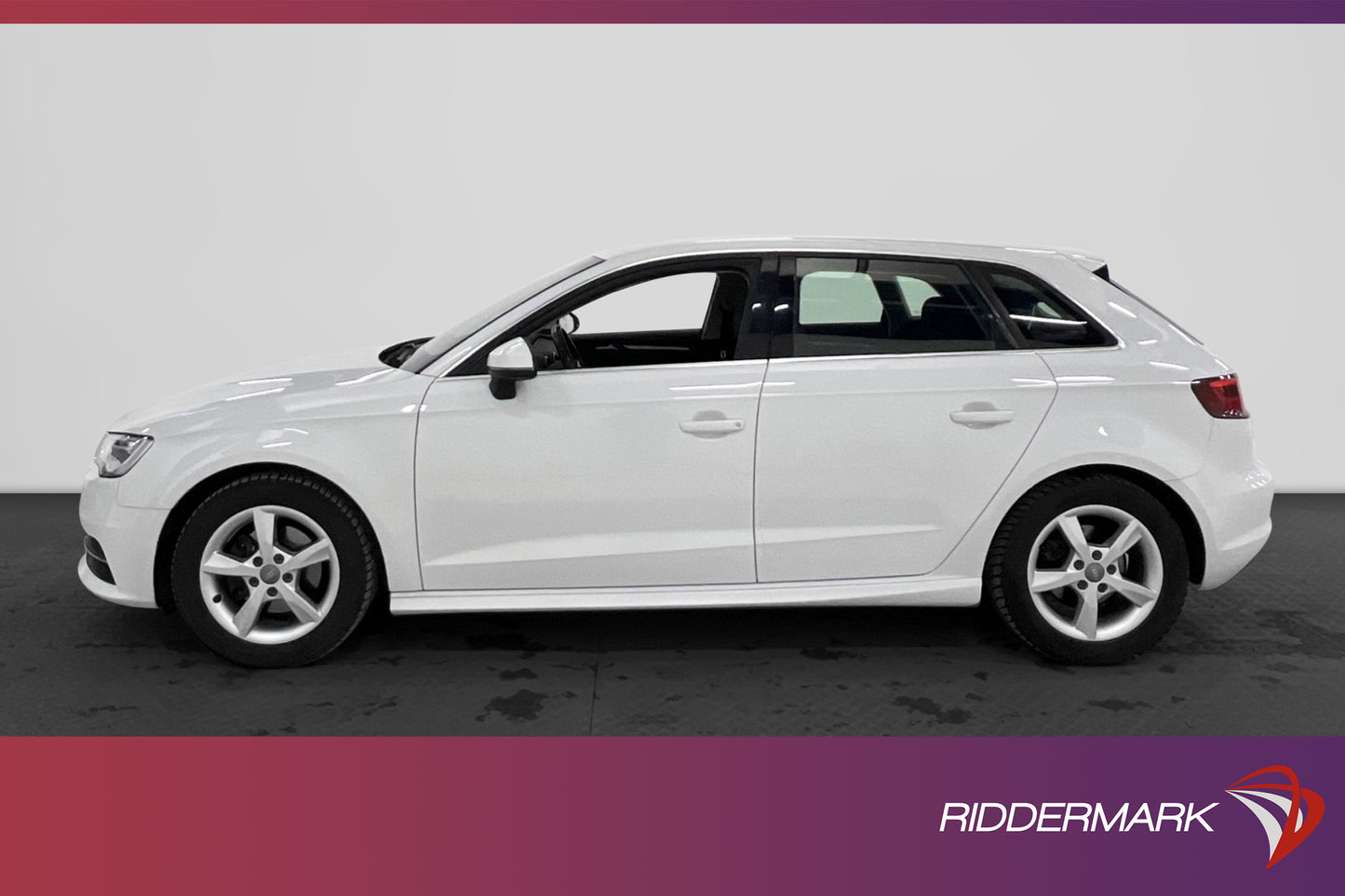 Audi A3 Sportback 1.6 TDI 110hk Ultra Sensorer Välservad