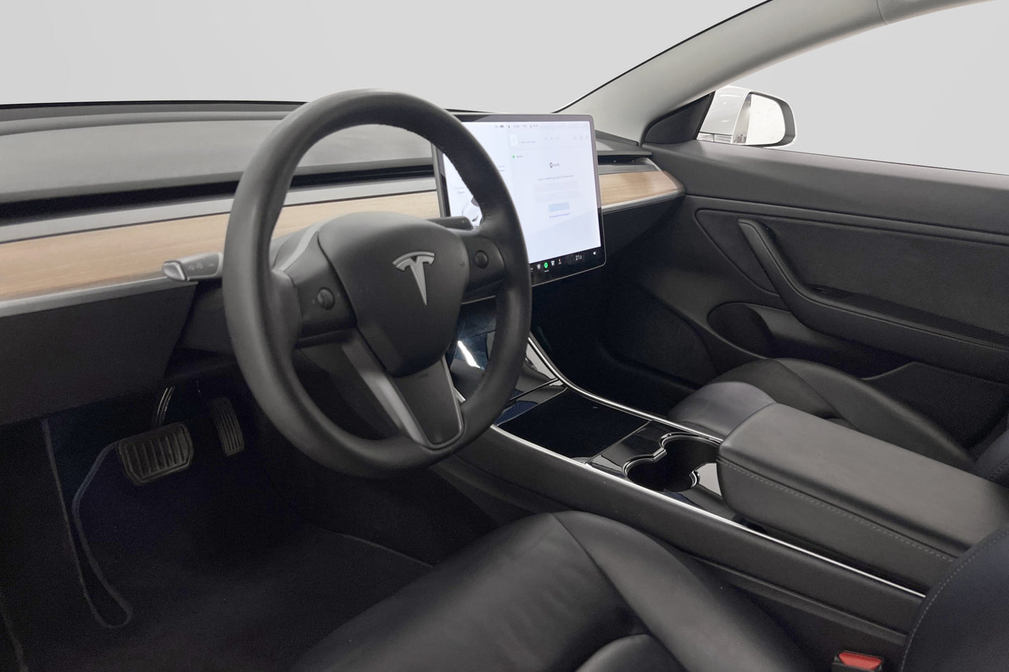 Tesla Model 3 Long Range AWD 440hk Svensksåld Moms Leasbar