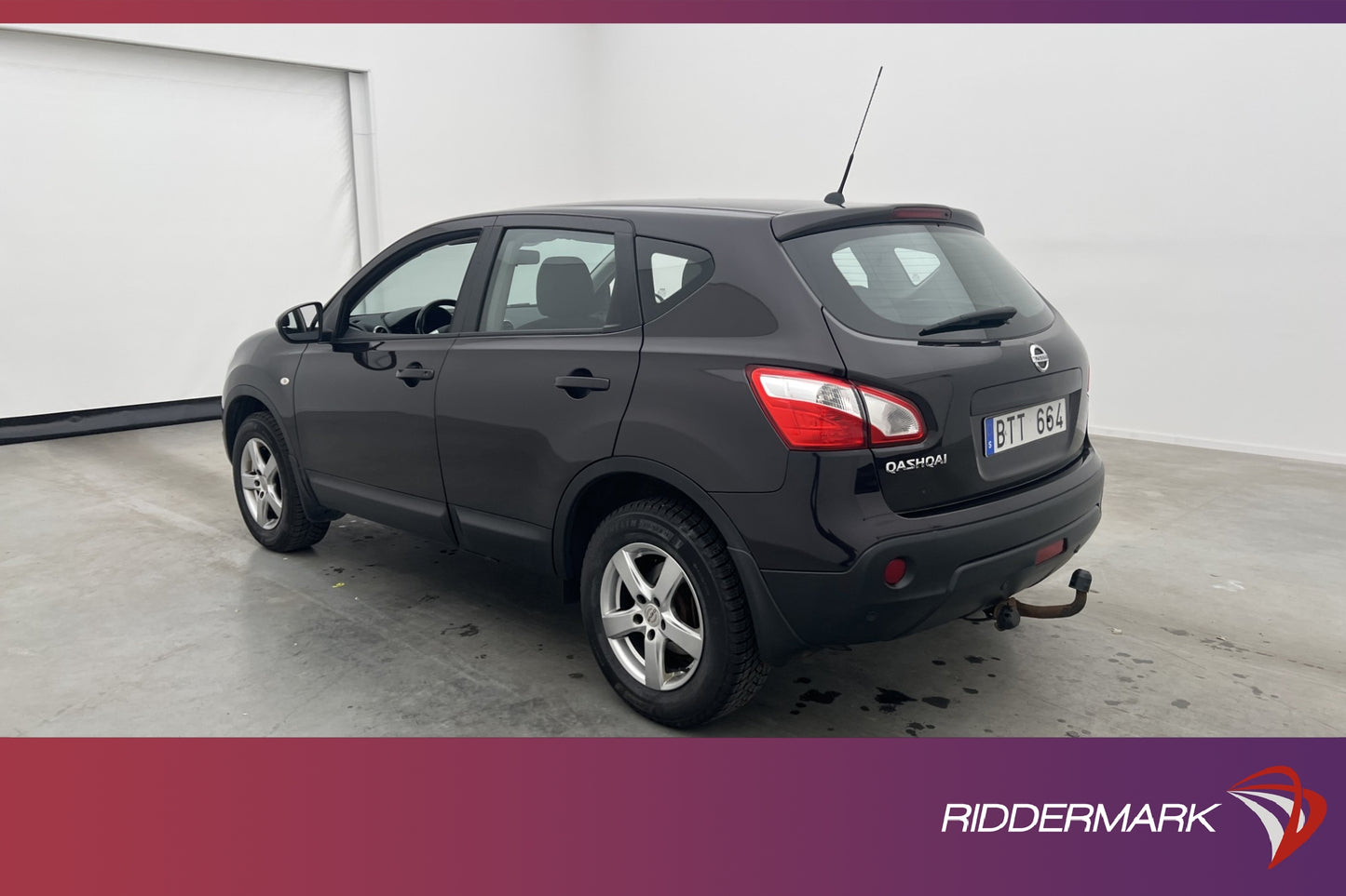 Nissan Qashqai 1.6 117hk Dragkrok En brukare Välservad