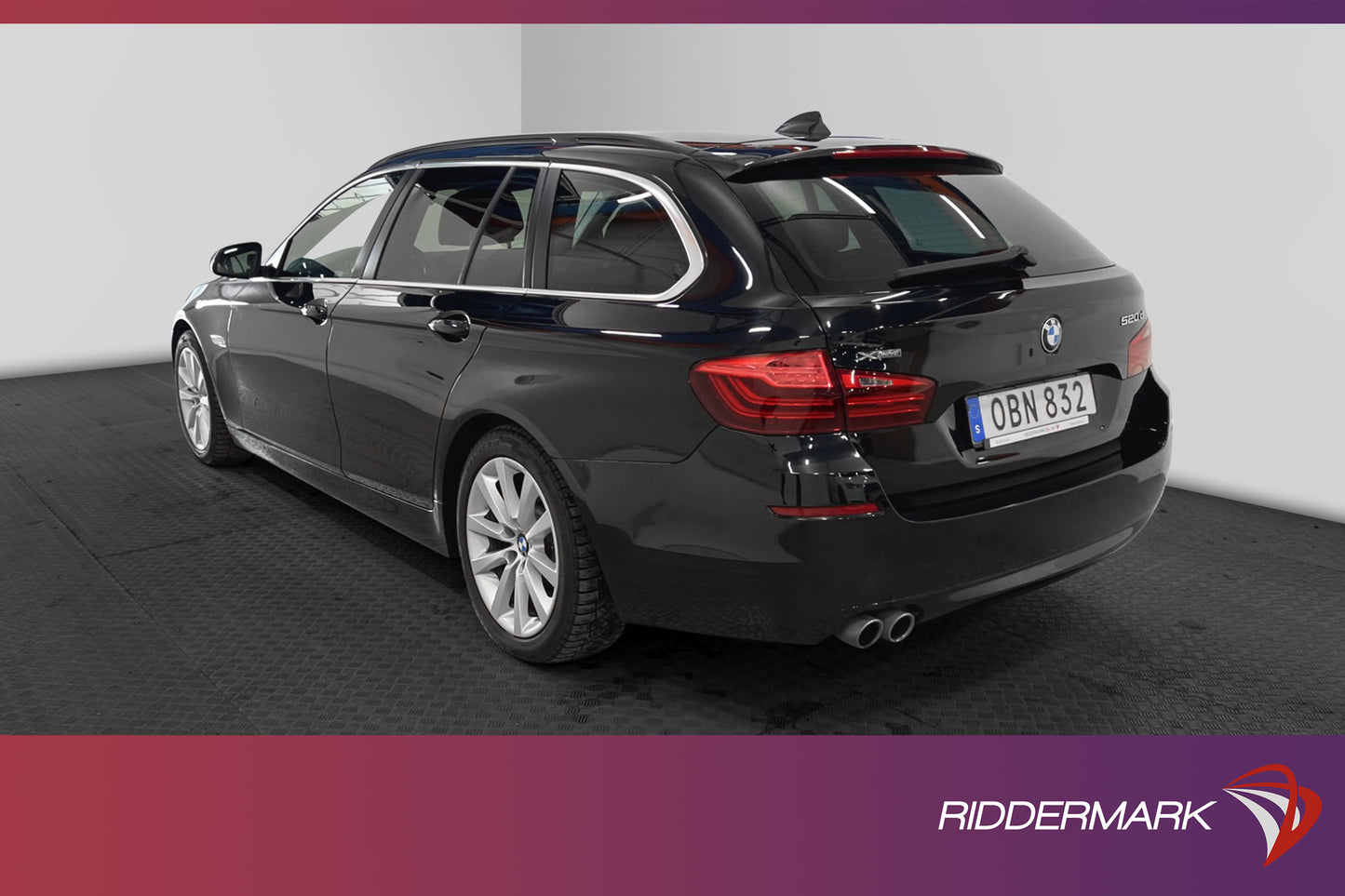 BMW 520d Touring xDrive 184hk Pano Navi Skinn Sensorer