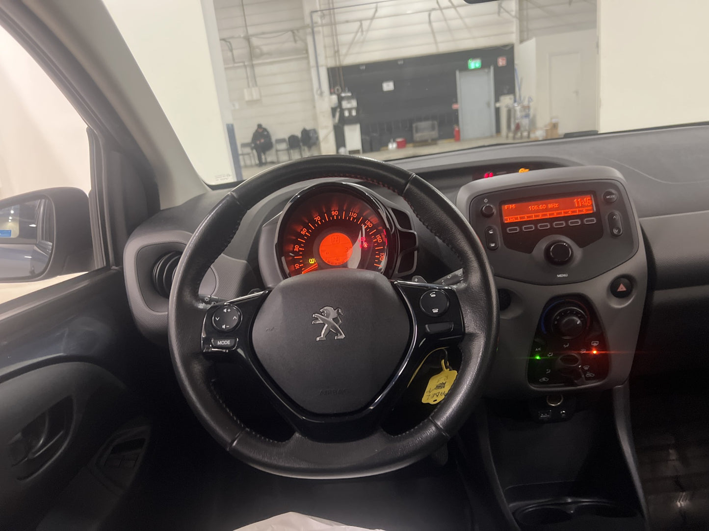 Peugeot 108 1.0 VTi Active 72hk 5-dörrar Nyservad 0,38l/mil