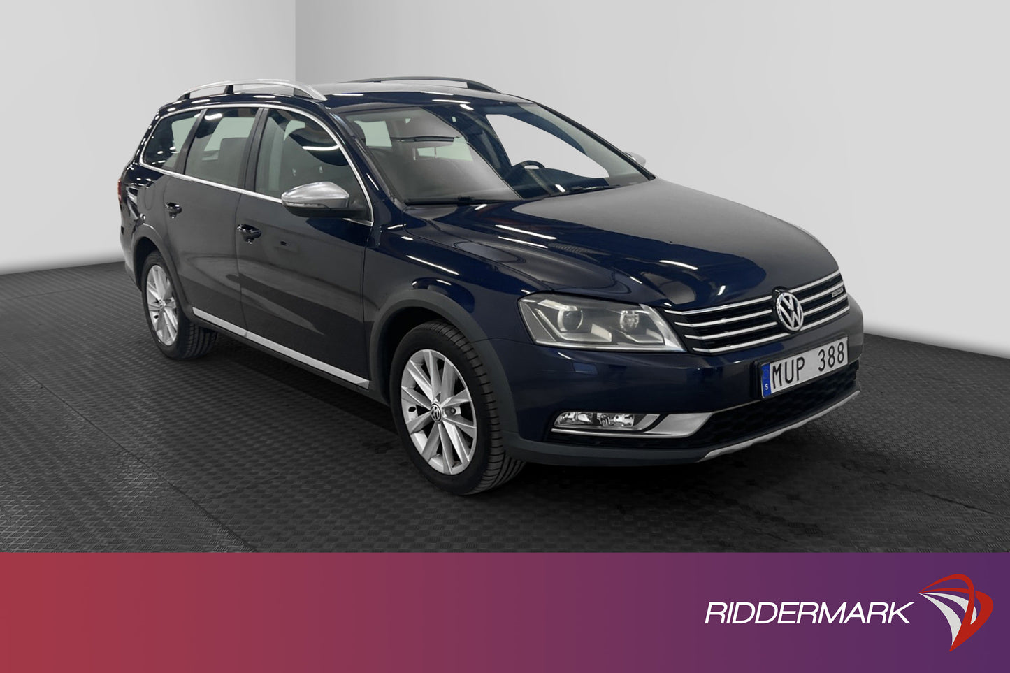 Volkswagen Passat Alltrack 2.0 TDI 170hk 4M B-Kamera Skinn