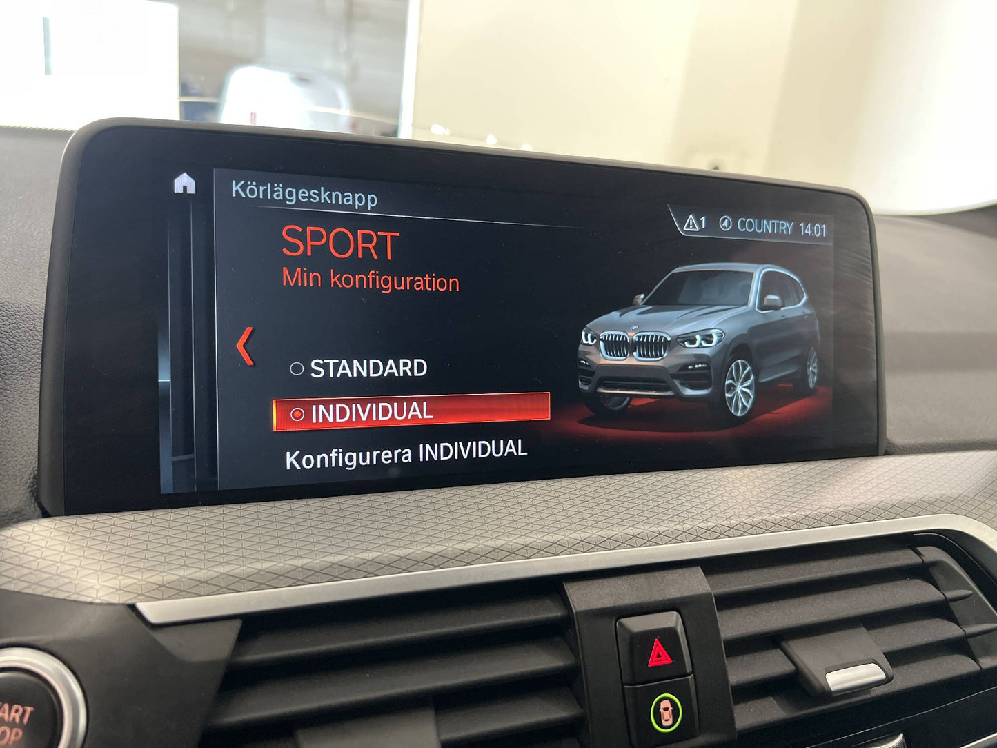 BMW X3 xDrive20d 190hk M-Sport D-Värm HiFi Navi HEMLEVERANS!