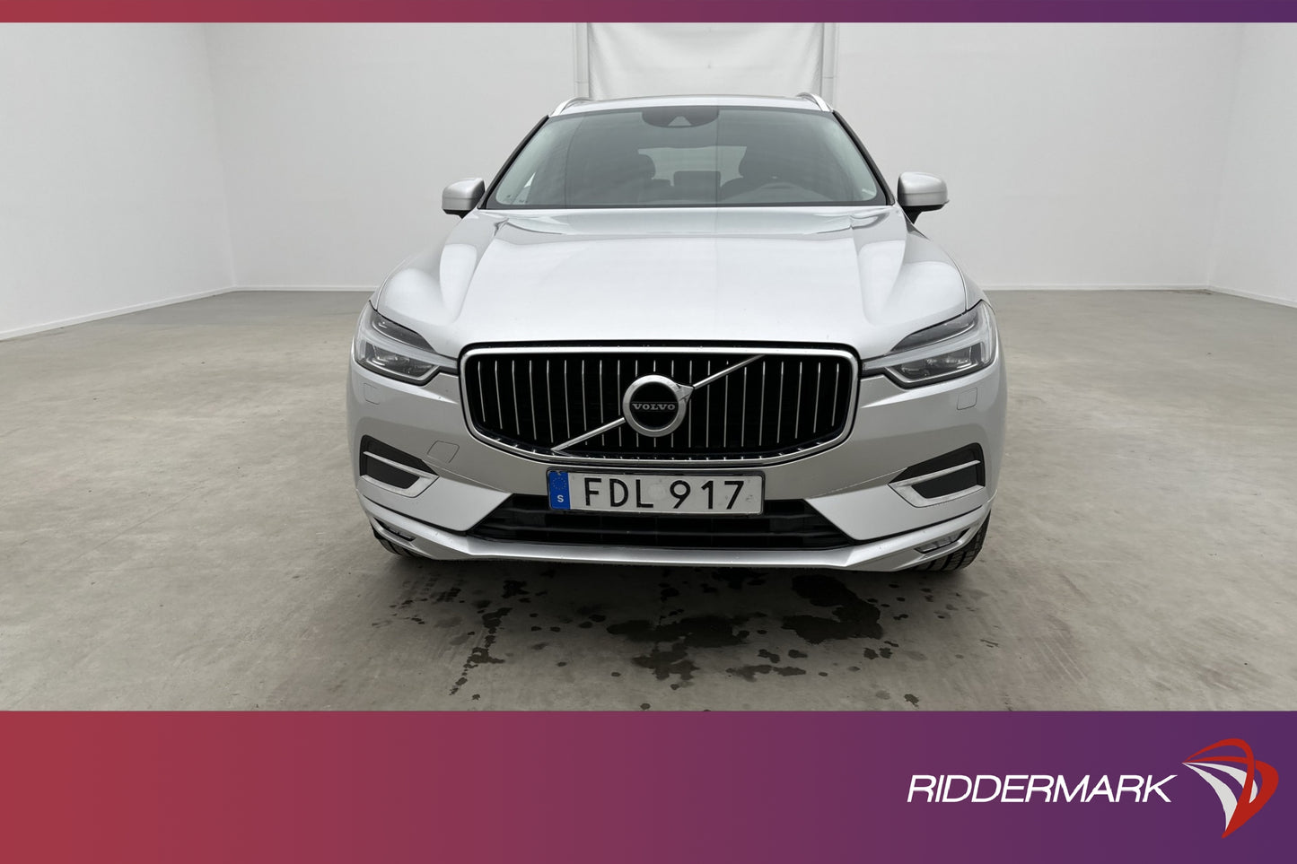 Volvo XC60 D5 AWD Inscription VOC Pano Kamera Navi BLIS Drag