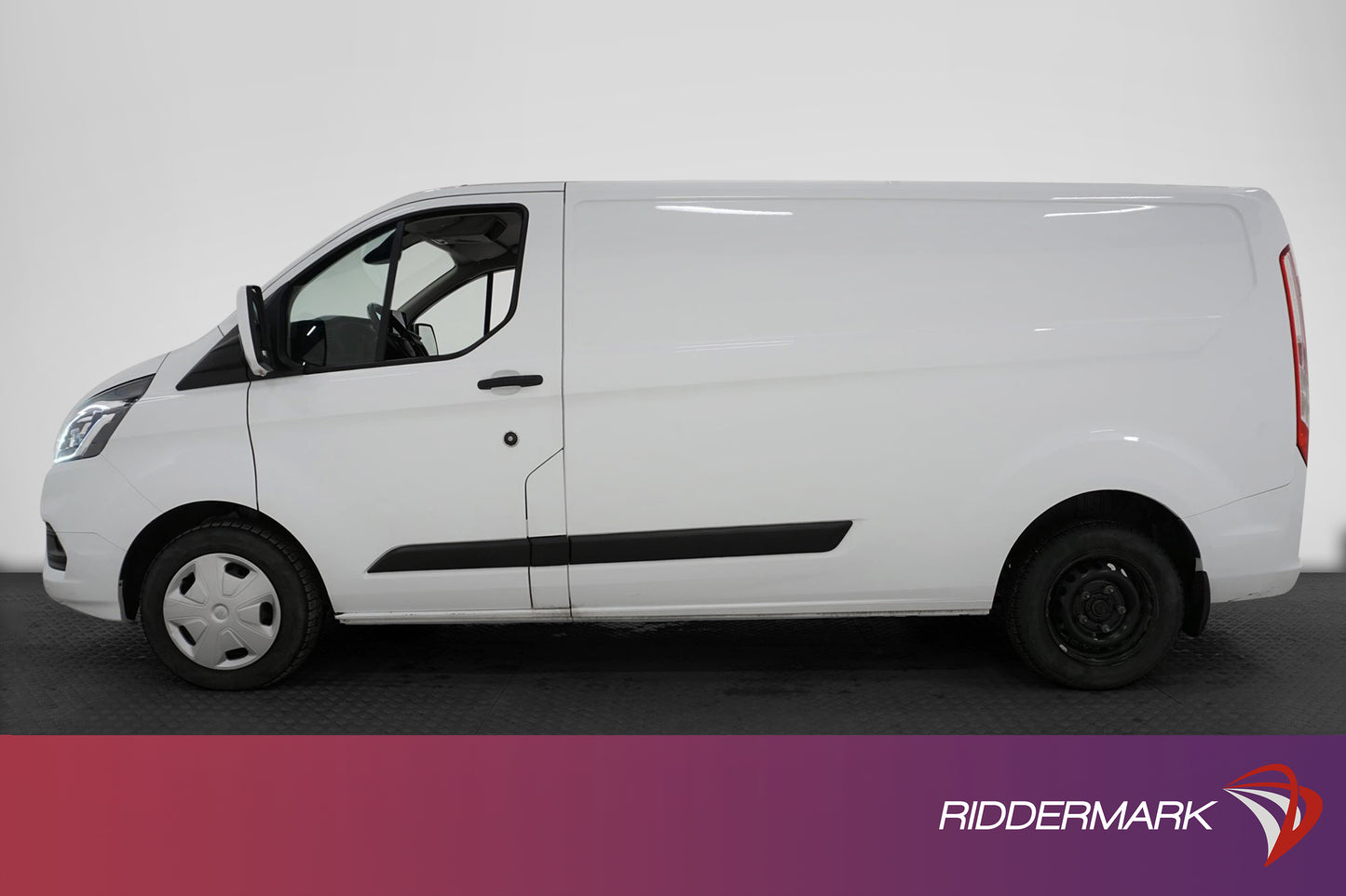 Ford Transit Custom L2 130hk Värmare Dragkrok SYNC-3 Moms