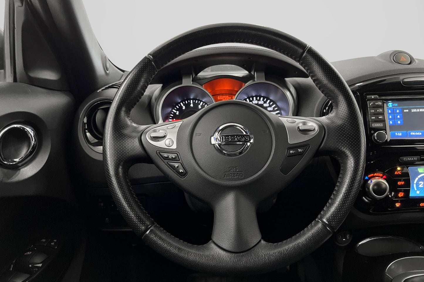 Nissan Juke 1.2 N-Connecta Navi B-kamera 1 ägare Välservad