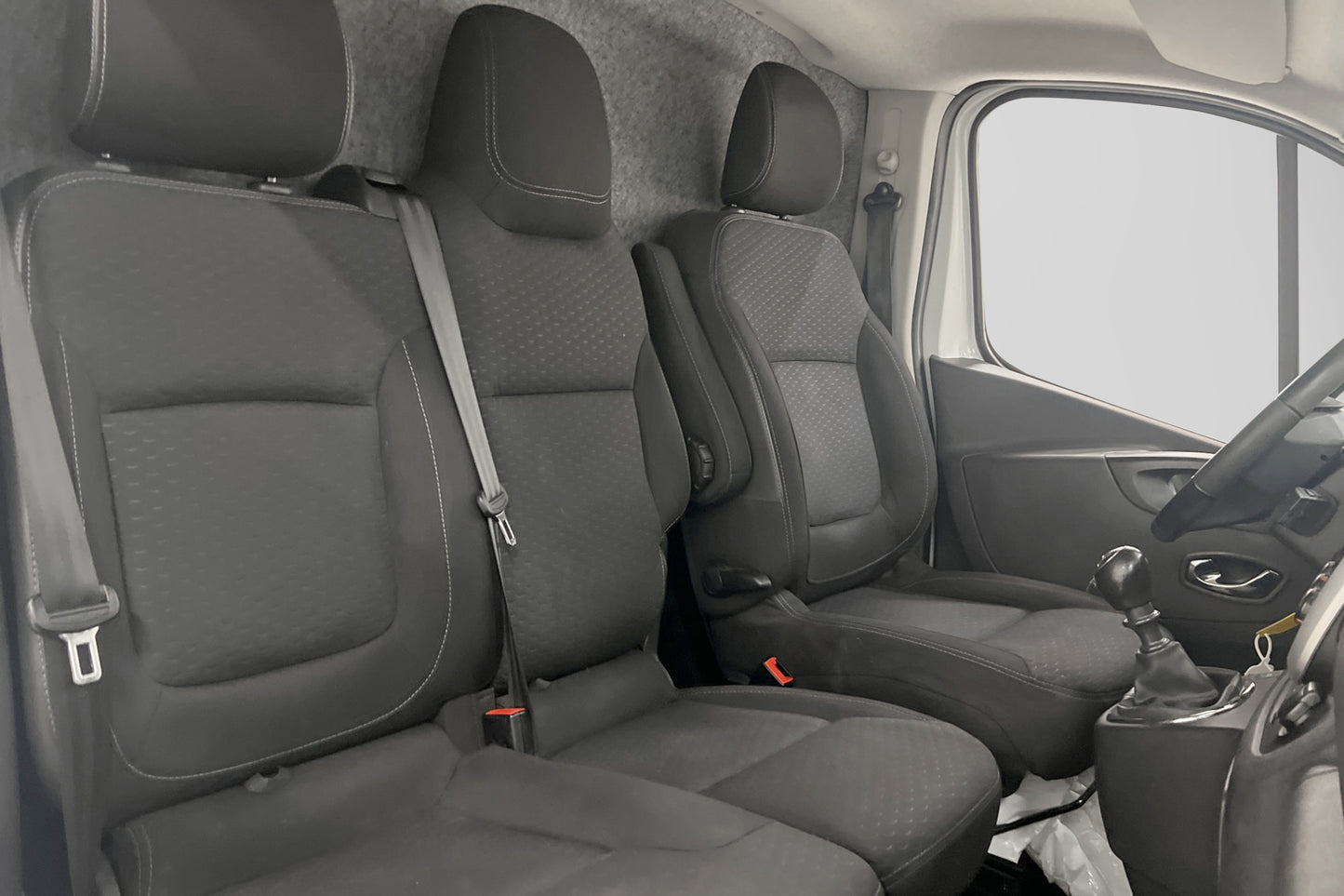 Opel Vivaro L2 1.6CDTI Värmare Dragkrok B-Kamera Moms