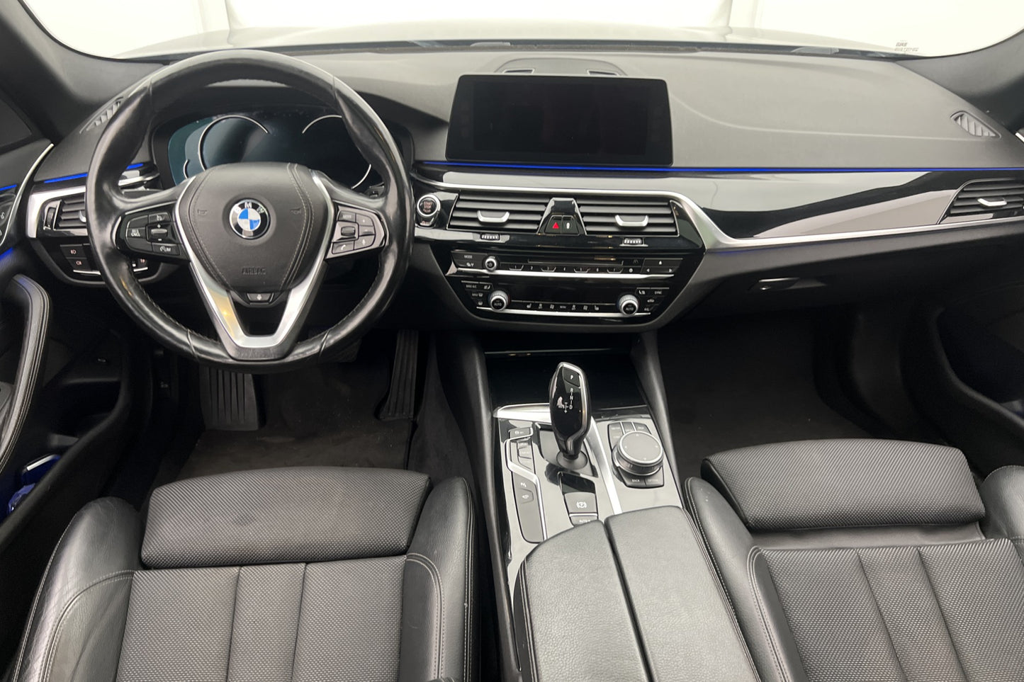 BMW 520d xDrive 190hk Sport line T-Lucka 360° HiFi Rattvärme