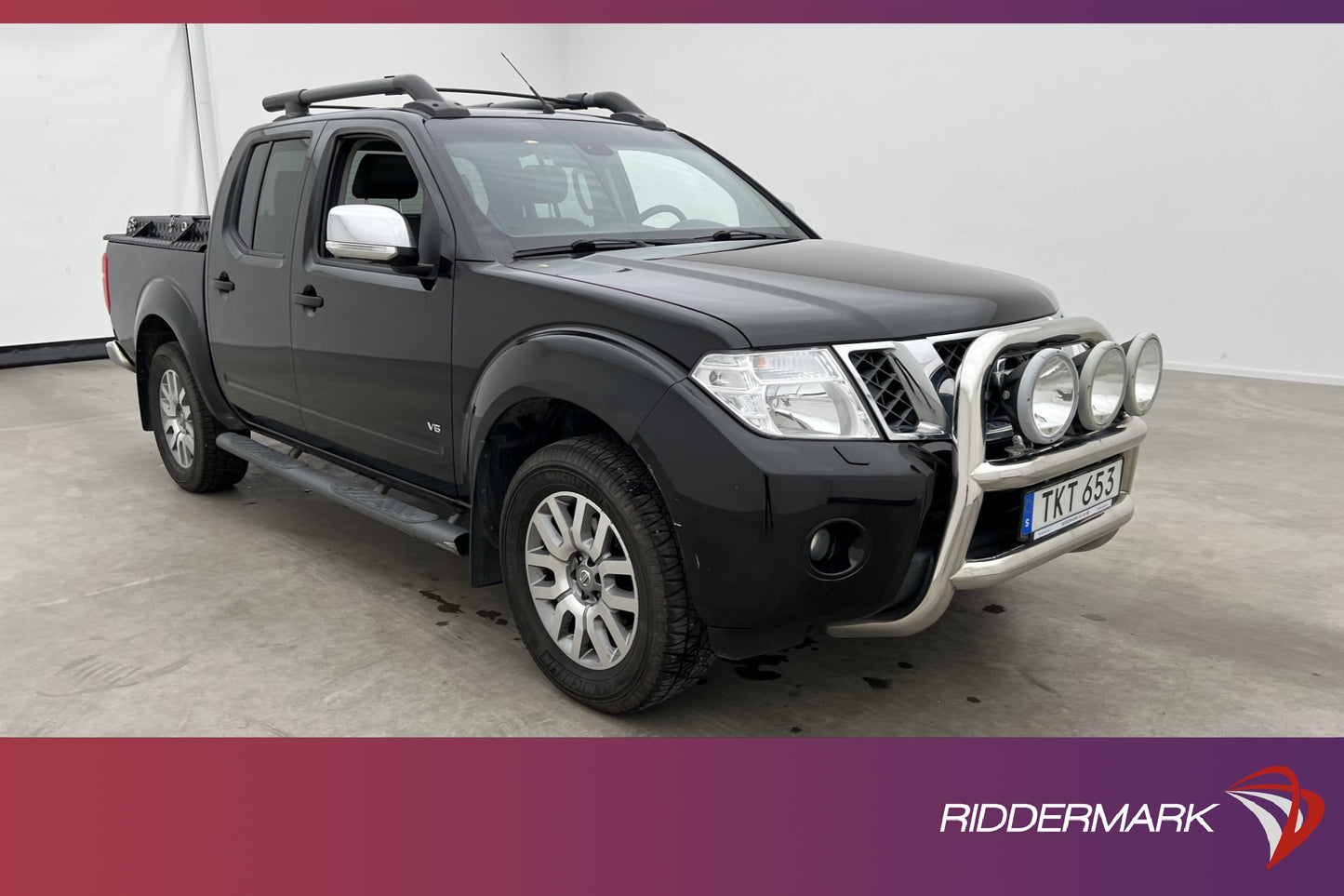 Nissan Navara Tekna 3.0 231hk 4x4 Värmare Drag Taklucka Moms