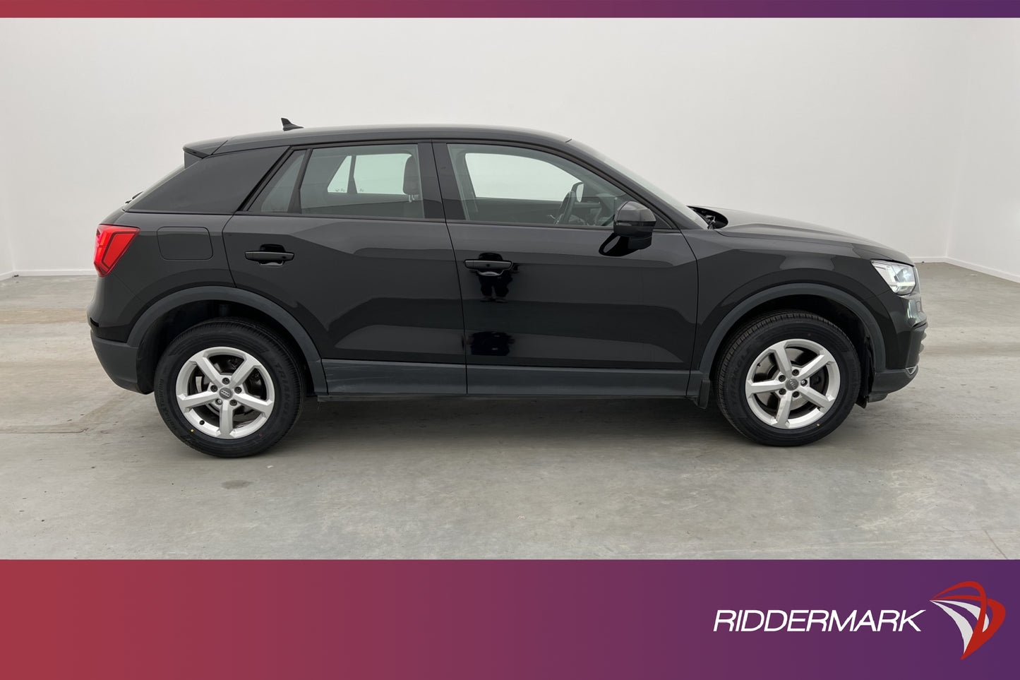 Audi Q2 1.0 TFSI 116hk Proline Sensorer Farthållare Välserv